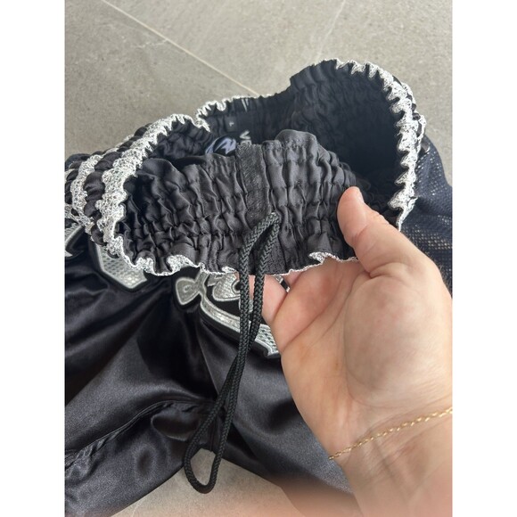 Venum Muay Tai Shorts Men's Size L Large MMA Fighter Absolute 2.0 - Picture 5 of 10